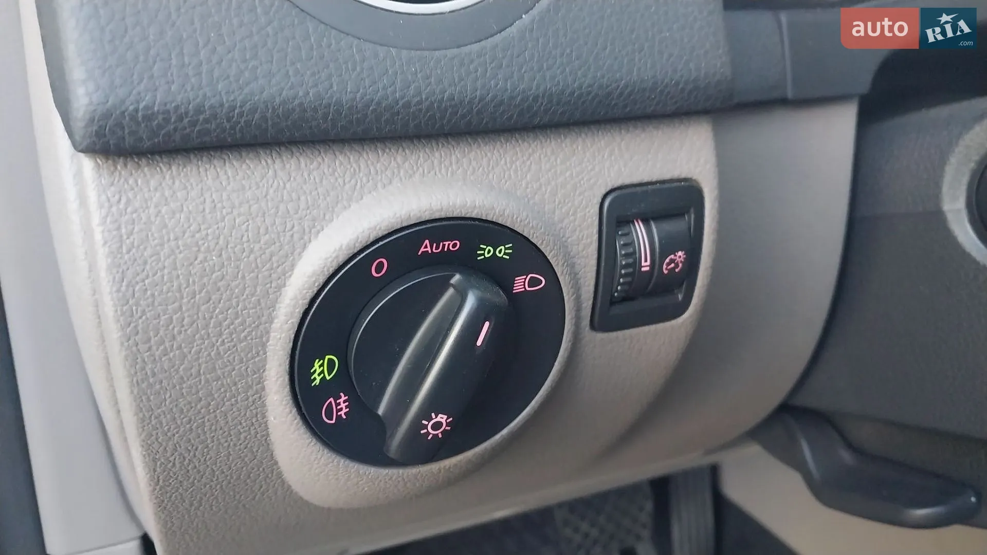2011 Volkswagen Golf Plus - мініатюра 91