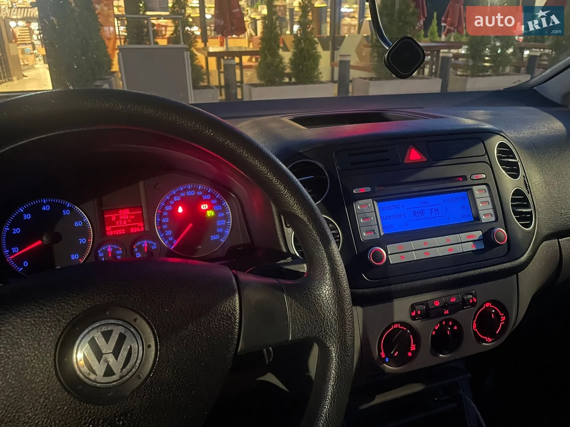 2019 Toyota Land Cruiser - мініатюра 26