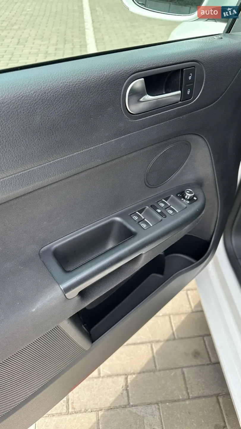2010 Volkswagen Golf Plus - мініатюра 10