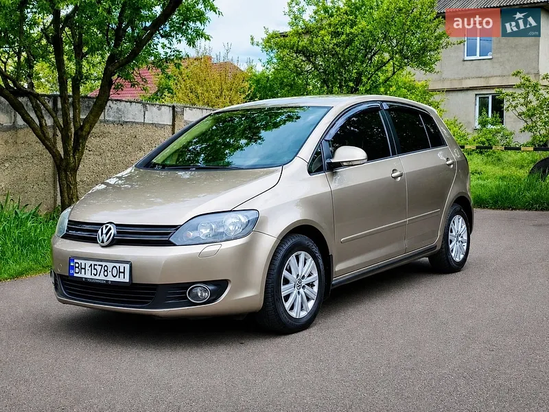 Volkswagen Golf Plus 2012
