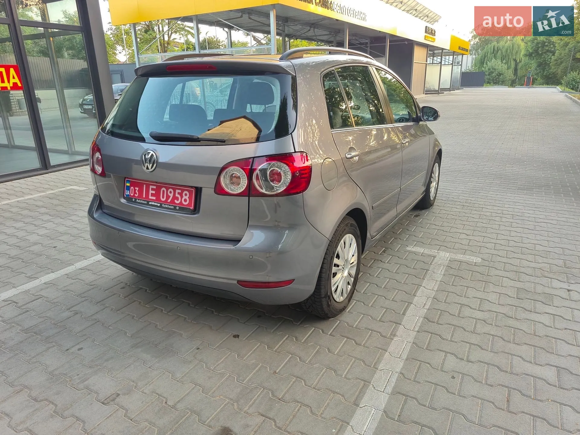 2010 Volkswagen Golf Plus - мініатюра 8