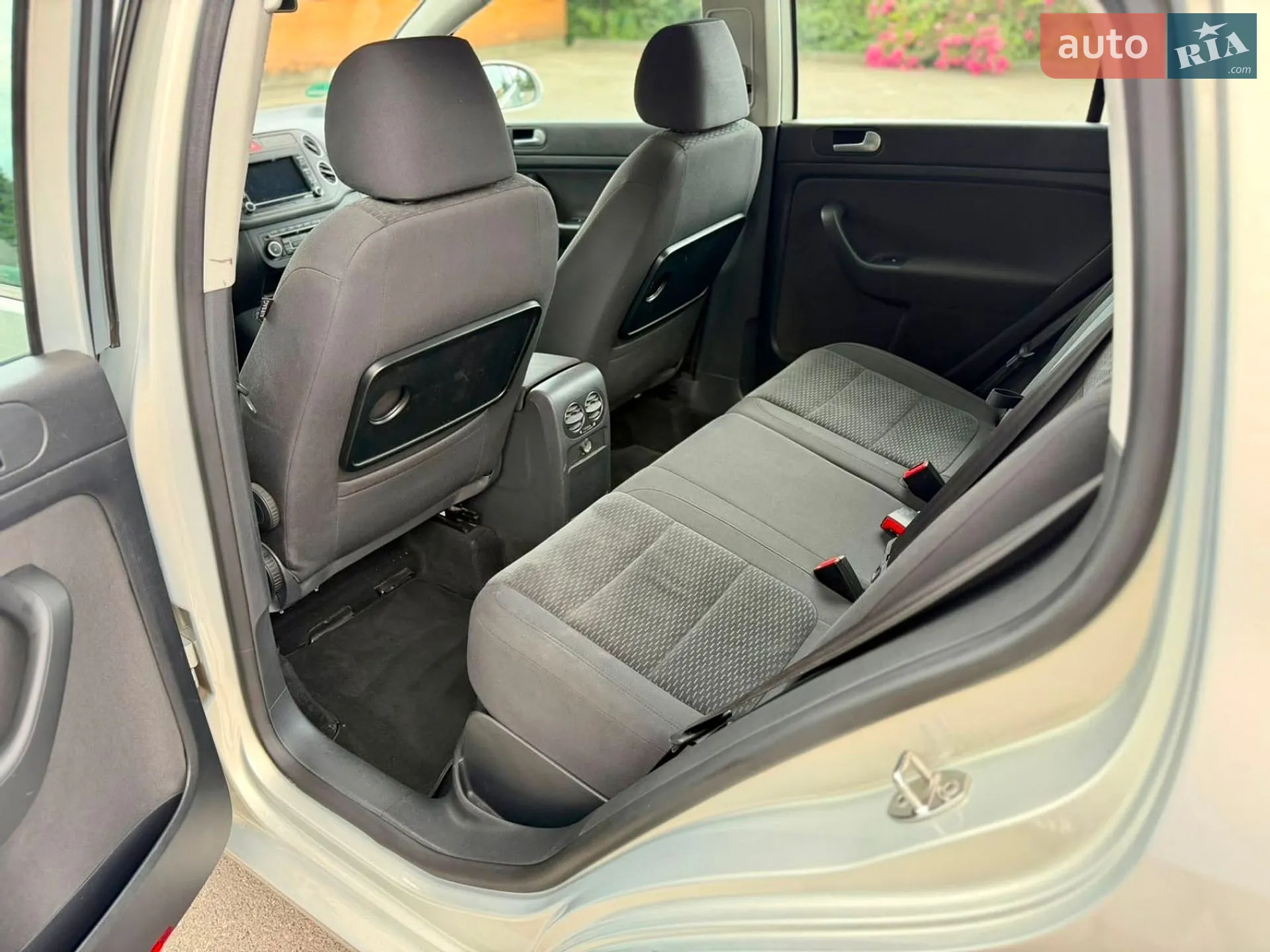 2012 Volkswagen Golf Plus - мініатюра 26