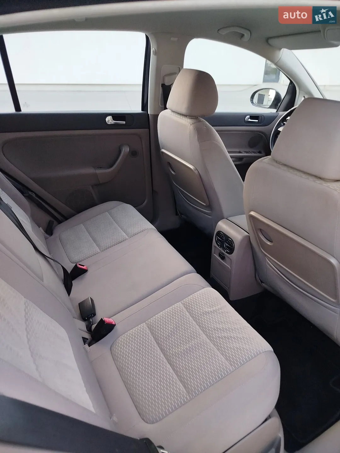2010 Volkswagen Golf Plus - мініатюра 19