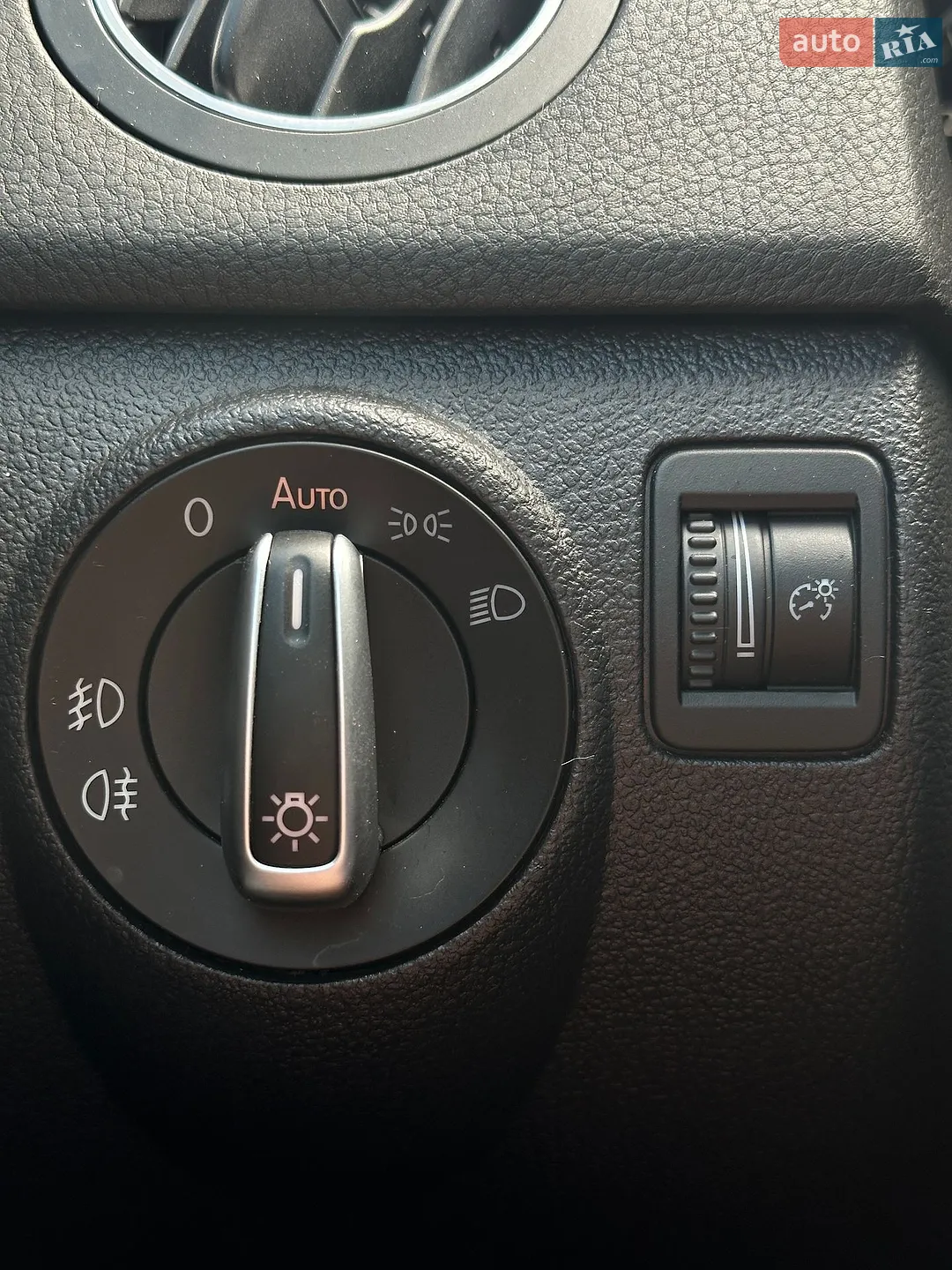 2012 Volkswagen Golf Plus - мініатюра 31