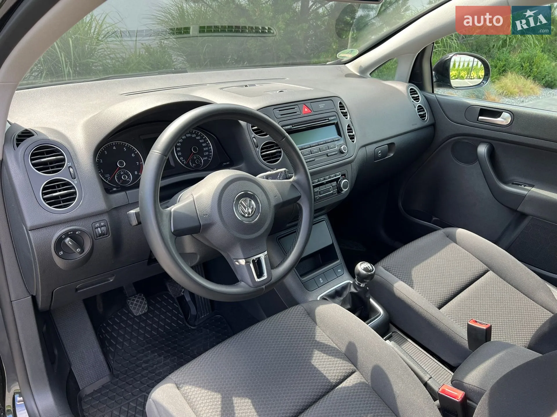 2010 Volkswagen Golf Plus - мініатюра 38