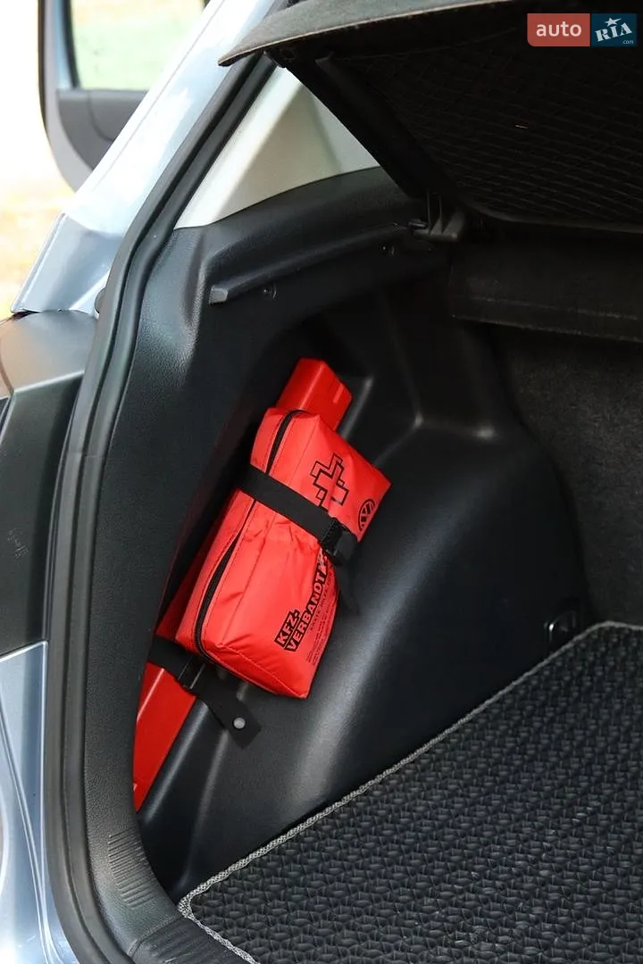 2011 Volkswagen Golf Plus - мініатюра 27