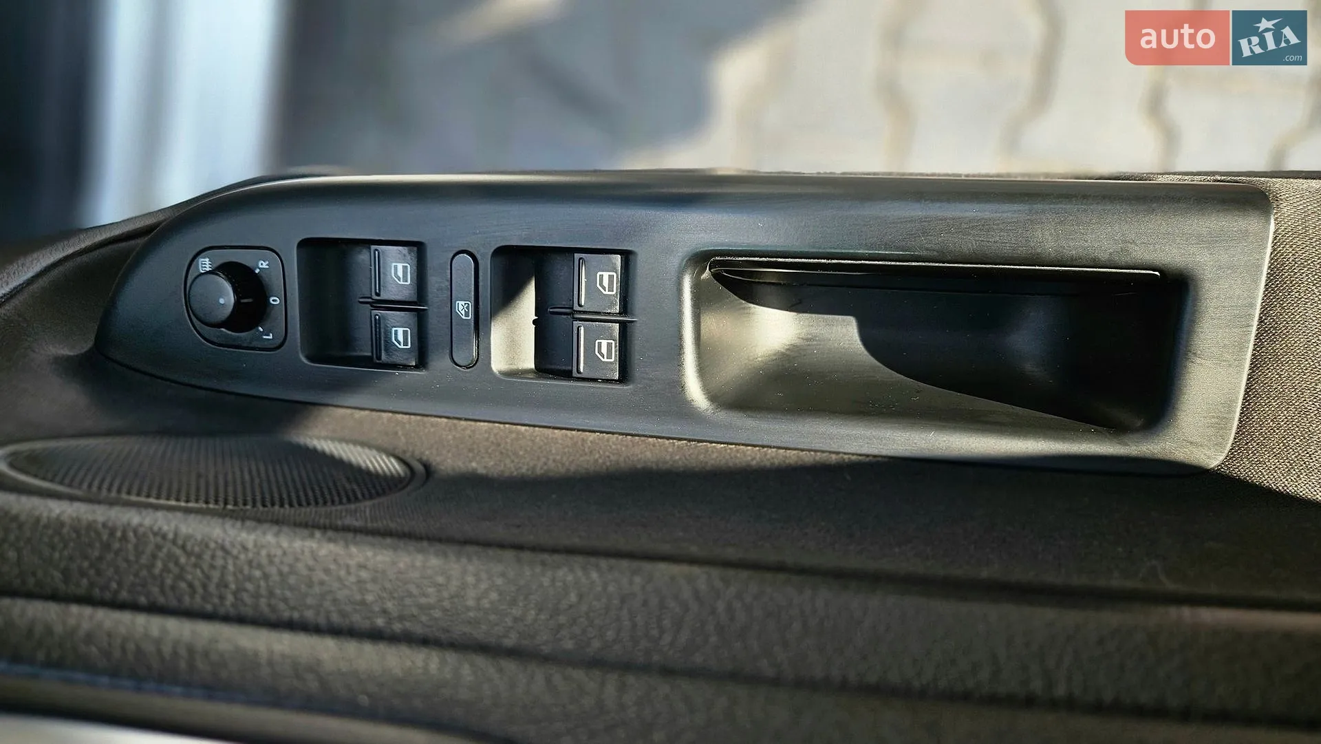 2010 Volkswagen Golf Plus - мініатюра 24