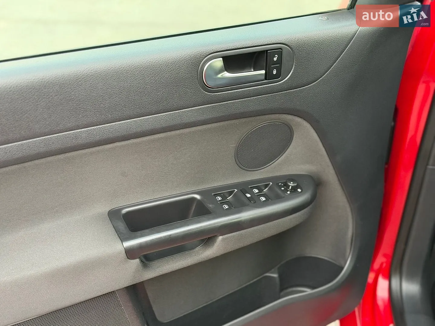 2014 Volkswagen Golf Plus - мініатюра 27