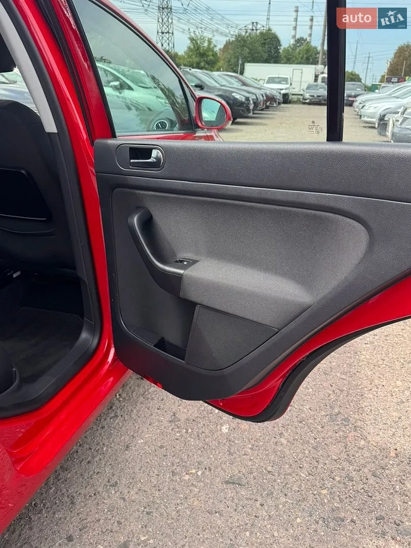 2010 Volkswagen Golf Plus - мініатюра 13