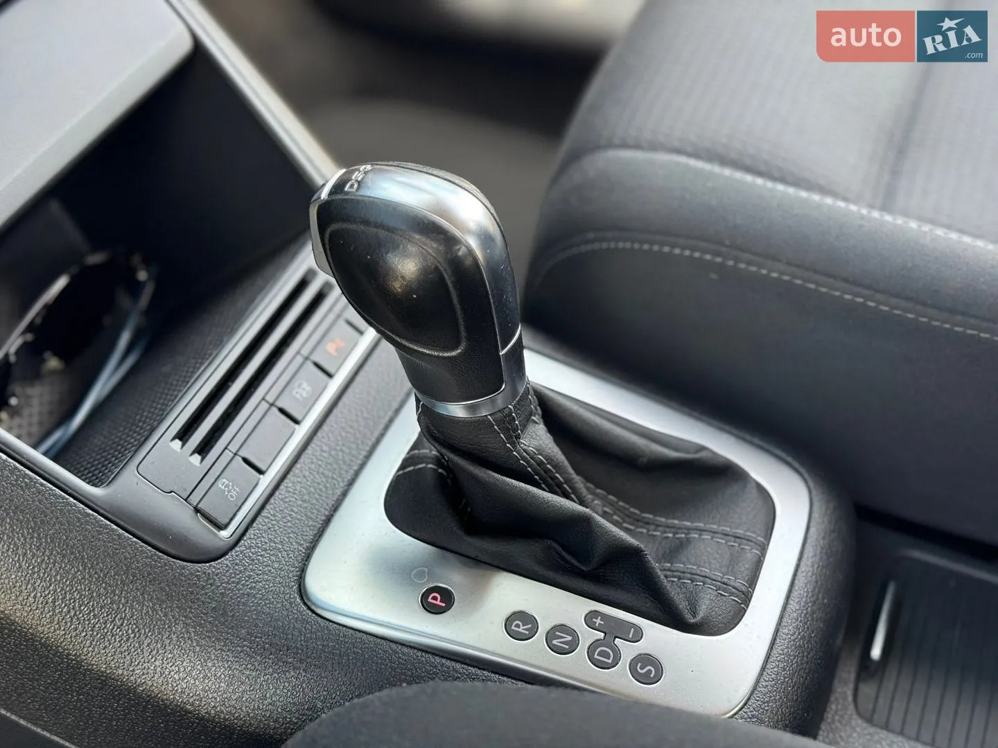 2011 Volkswagen Golf Plus - мініатюра 26
