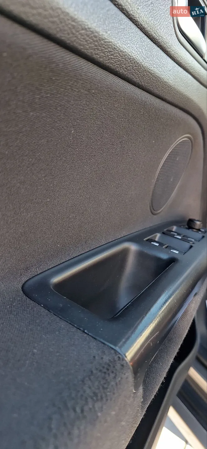 2010 Volkswagen Golf Plus - мініатюра 30