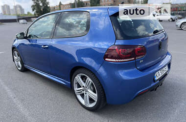 Хэтчбек Volkswagen Golf R 2012 в Киеве