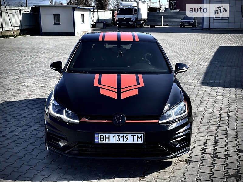 Хэтчбек Volkswagen Golf R 2018 в Одессе