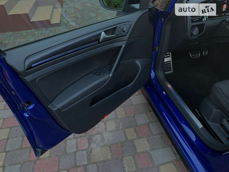 Універсал Volkswagen Golf R 2019 в Ковелі