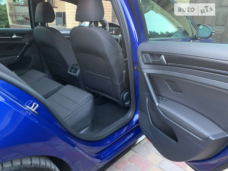 Універсал Volkswagen Golf R 2019 в Ковелі