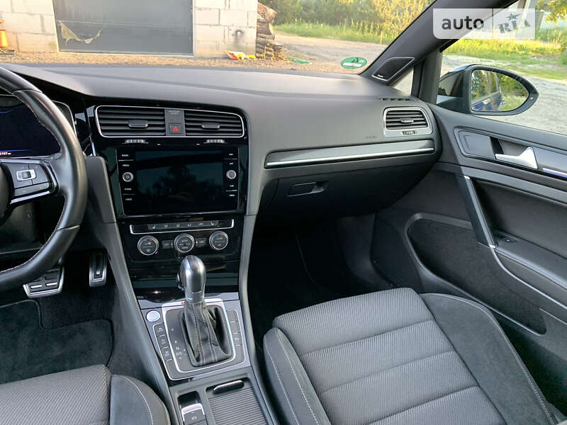 Універсал Volkswagen Golf R 2019 в Ковелі