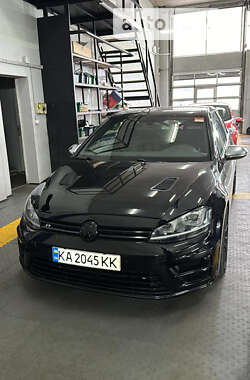 Volkswagen Golf R 2015