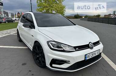 Хетчбек Volkswagen Golf R 2018 в Мукачевому