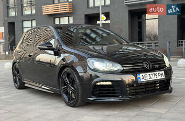 Хэтчбек Volkswagen Golf R 2012 в Киеве