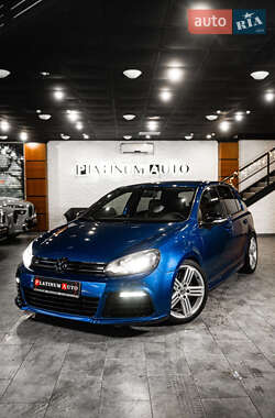 Хетчбек Volkswagen Golf R 2013 в 