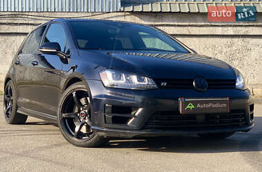 Volkswagen Golf R 2017