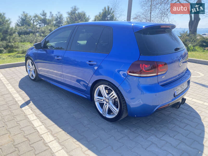 Хетчбек Volkswagen Golf R 2011 в Одесі