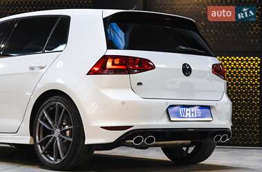 Хетчбек Volkswagen Golf R 2017 в 