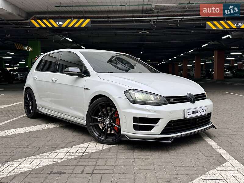 Volkswagen Golf R 2016