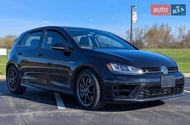 Хэтчбек Volkswagen Golf R 2015 в Киеве