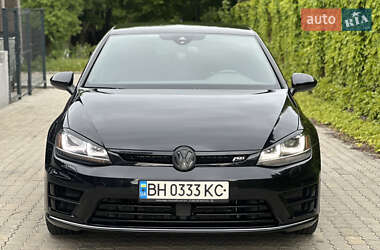 Хетчбек Volkswagen Golf R 2016 в 
