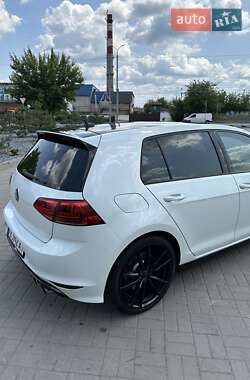Хетчбек Volkswagen Golf R 2017 в 