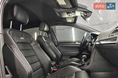Хэтчбек Volkswagen Golf R 2019 в 