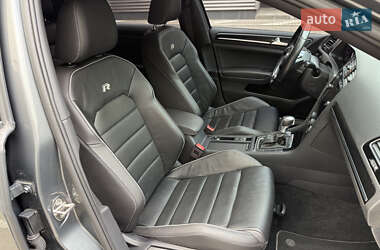 Хэтчбек Volkswagen Golf R 2019 в 