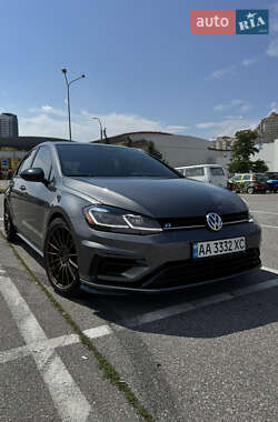 Volkswagen Golf R 2019