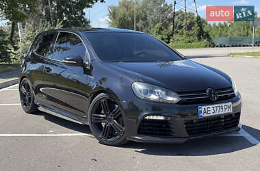 Хэтчбек Volkswagen Golf R 2012 в Киеве