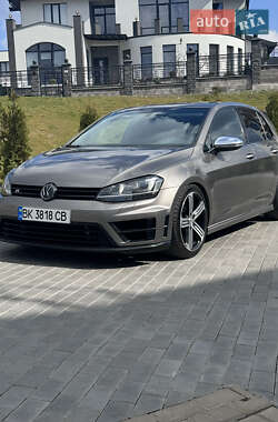 Volkswagen Golf R 2014