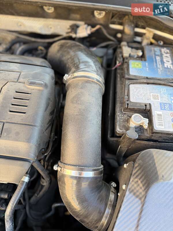 Хэтчбек Volkswagen Golf R 2018 в Харькове