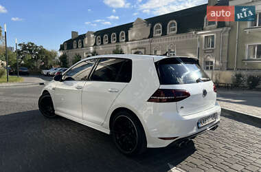 Хэтчбек Volkswagen Golf R 2014 в 