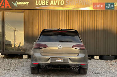 Хэтчбек Volkswagen Golf R 2015 в 