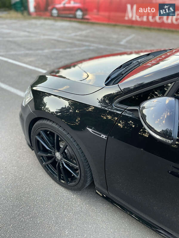 Хетчбек Volkswagen Golf R 2019 в Києві фото 18 Хетчбек Volkswagen Golf R 2019 в Києві