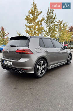 Хэтчбек Volkswagen Golf R 2015 в 