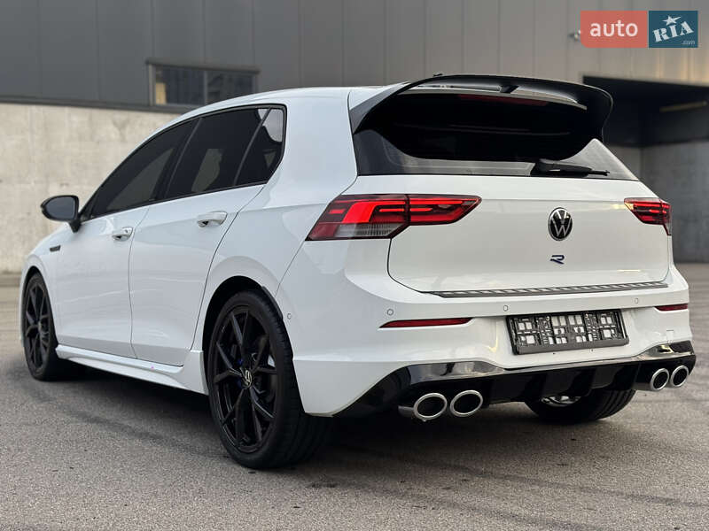 Хетчбек Volkswagen Golf R 2023 в Києві
