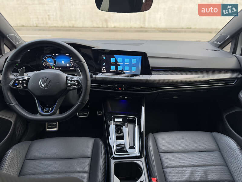 Хетчбек Volkswagen Golf R 2023 в Києві