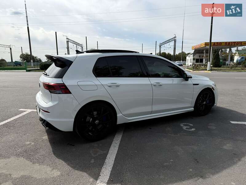 Хэтчбек Volkswagen Golf R 2024 в Виннице