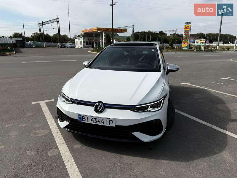 Хэтчбек Volkswagen Golf R 2024 в Виннице