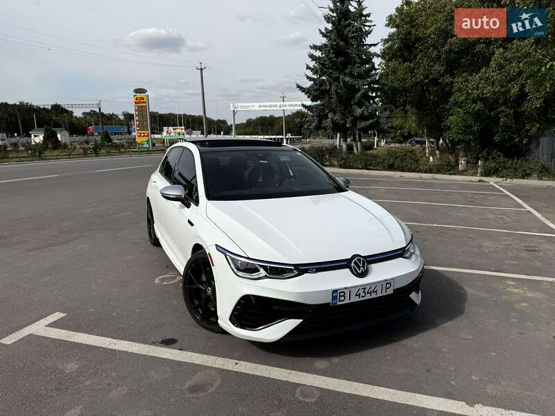 Хэтчбек Volkswagen Golf R 2024 в Виннице