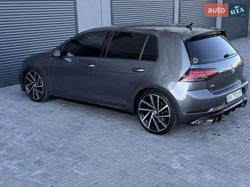 Хэтчбек Volkswagen Golf R 2017 в Хмельницком фото 34 Хэтчбек Volkswagen Golf R 2017 в Хмельницком