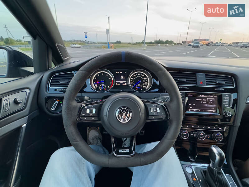 Хэтчбек Volkswagen Golf R 2015 в Львове фото 56 Хэтчбек Volkswagen Golf R 2015 в Львове