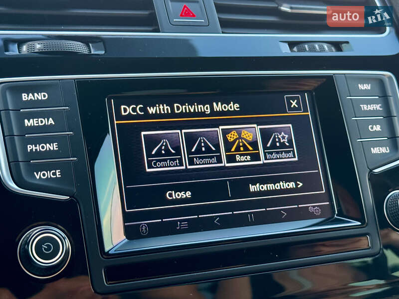 Хэтчбек Volkswagen Golf R 2015 в Львове фото 59 Хэтчбек Volkswagen Golf R 2015 в Львове