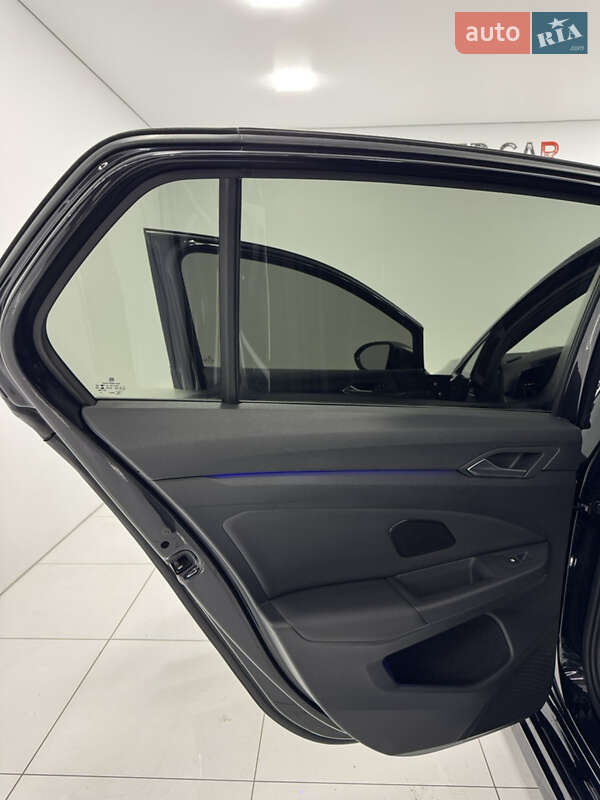 Хэтчбек Volkswagen Golf R 2022 в Одессе фото 29 Хэтчбек Volkswagen Golf R 2022 в Одессе